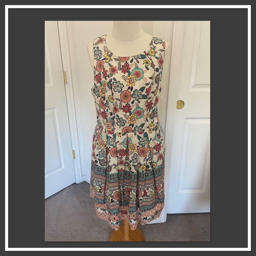 Junior Girls Cream Multi Color Floral Dress Size Teeze Me